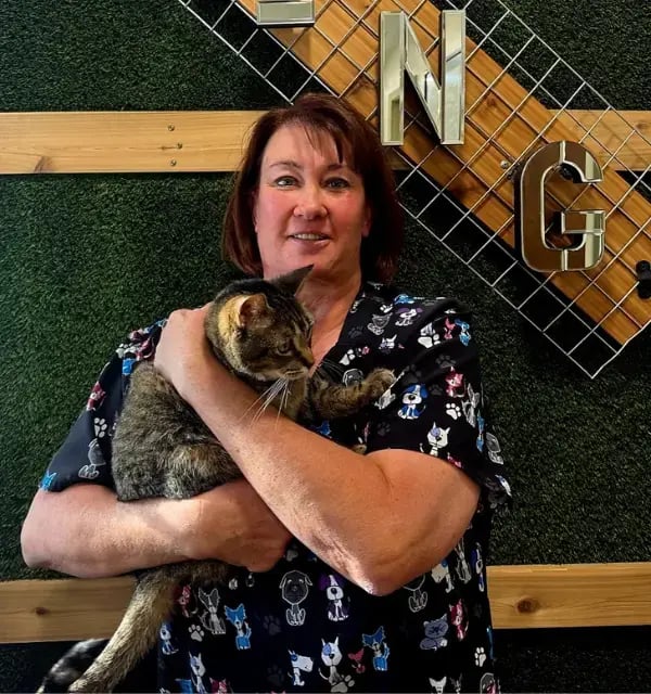 Dr. Jennifer Kapp, Veterinarian