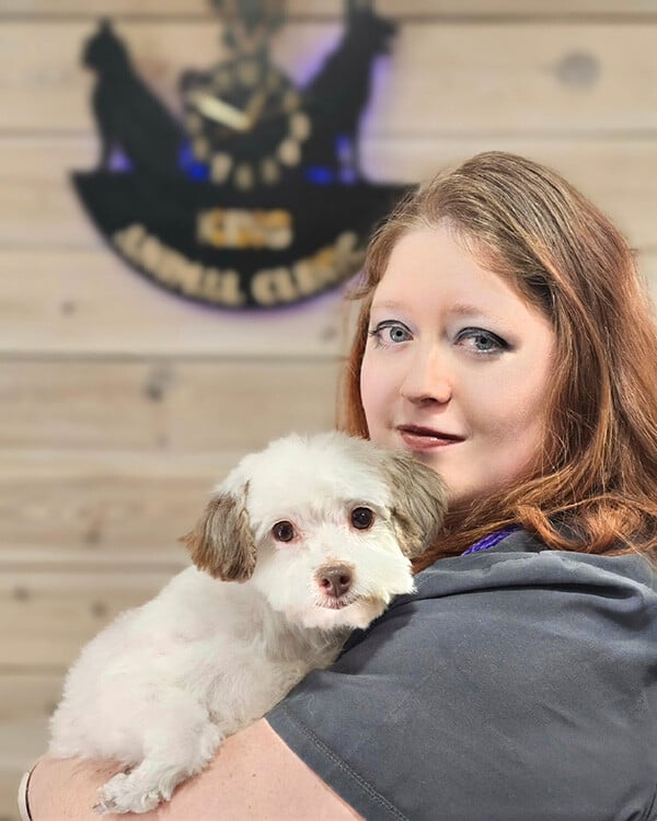 Alexis Pogue, Veterinary Technician, Kennel Trainer