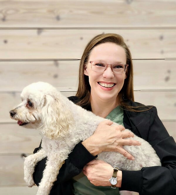 Angie Davis, Receptionist, Front Office Coordinator